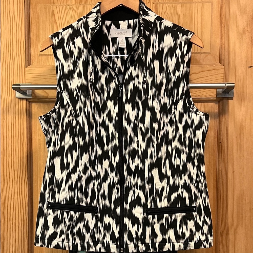 Black and White Patterned Cotton Blend Scandi Girl Vest Sz 2 (L)